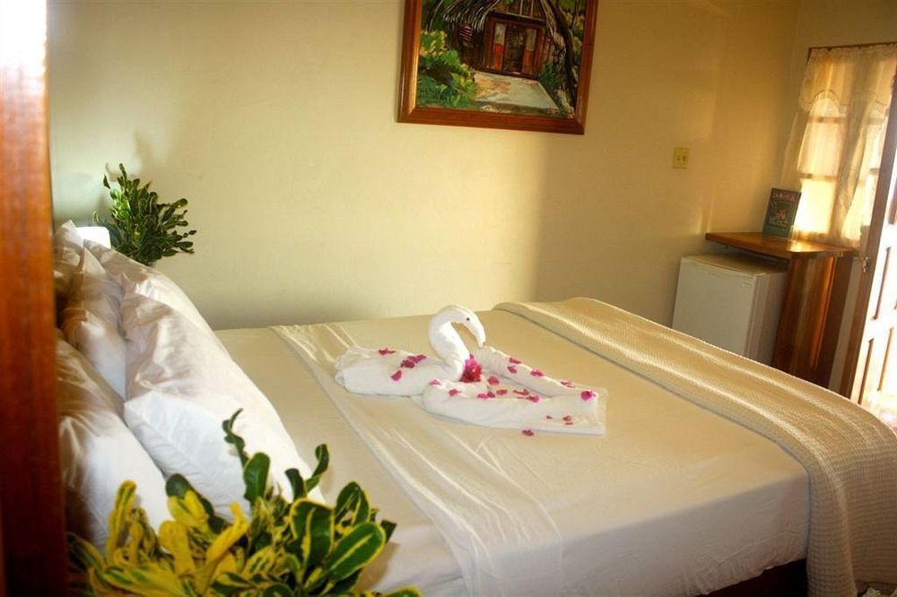 Coral Cove Resort & Spa Negril Exterior foto